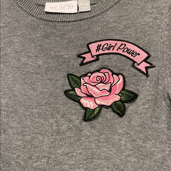 The Children's Place Gray Dress w/Embroidered Accent Patches REFER TO STAIN PICS - Picture 4 of 11